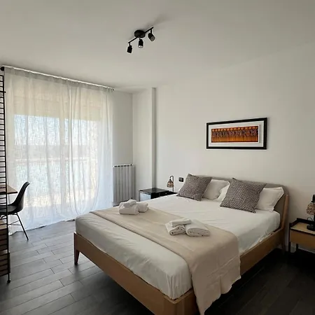 Destino Airport Guest house Macchie (Bari)